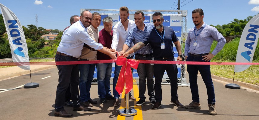 b4db2c41-b3e1-4231-a38d-39dec1f43105