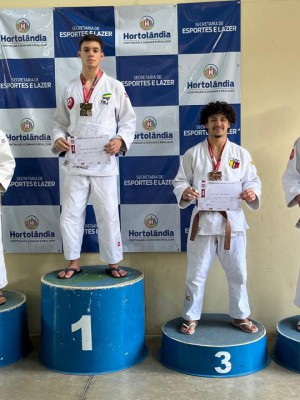 91e71e6b-a7f3-48c4-a0f5-c76e5f41e31f