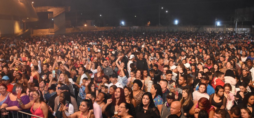 b882797b-10c8-457b-81e2-c89a69b5db5f