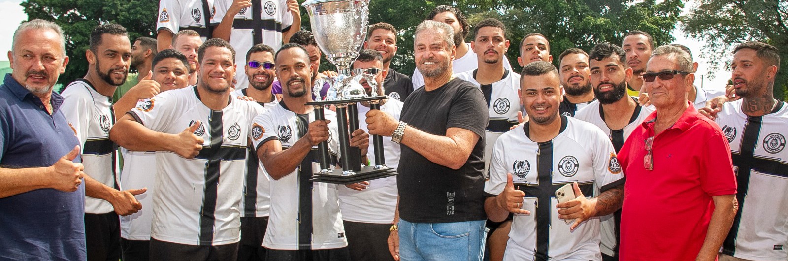 242cdea3-71a1-497f-9697-611953ca3f7d