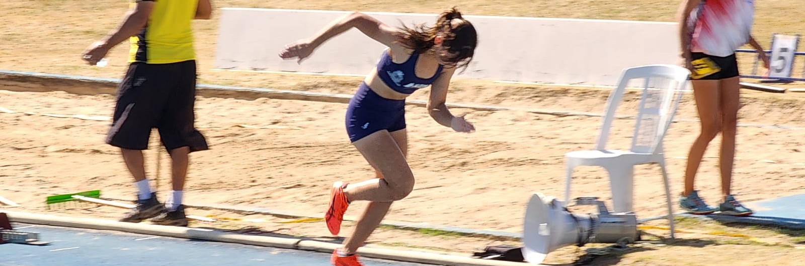 b7df0a2c-cbe5-4cee-9dcd-548fbfdeeddc