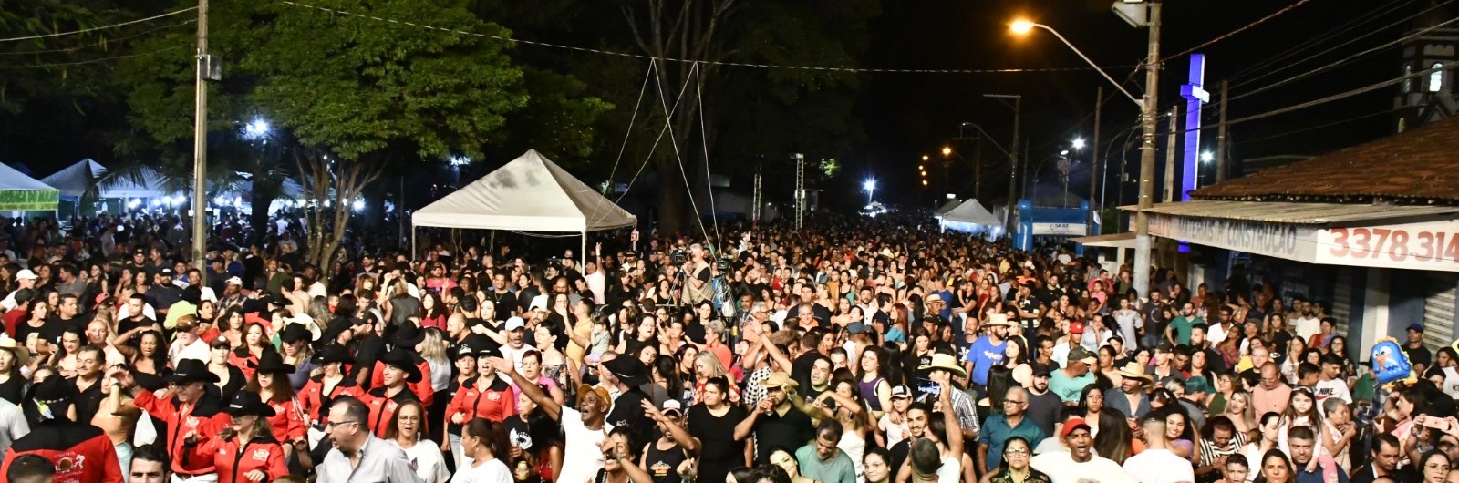 976743ff-8592-418b-b900-5ee45ca6b92a