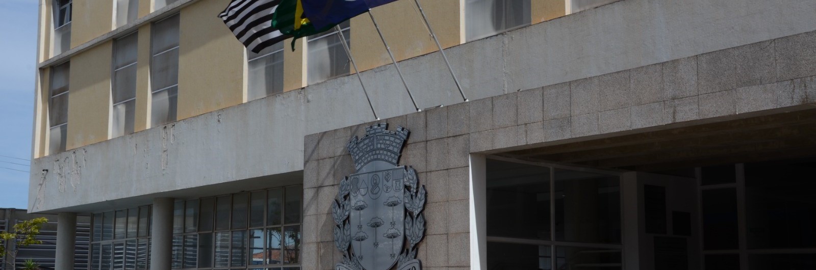 ABRE E FECHA 1 - 24_10_25